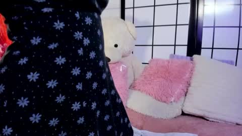 nickie_reed_ online show from 06/29/26, 10:54