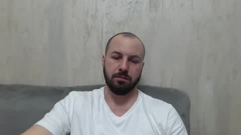 Julian online show from 01/22/25, 10:26