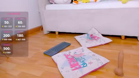 Nicolas online show from 02/18/25, 06:26