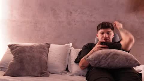 nicky and blake online show from 03/24/26, 06:24