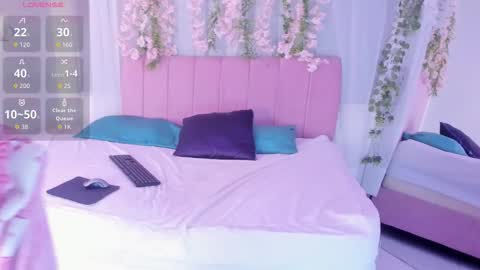 nicky_bonny18 online show from 02/13/26, 12:12