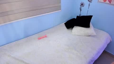 lucy online show from 03/06/26, 09:55