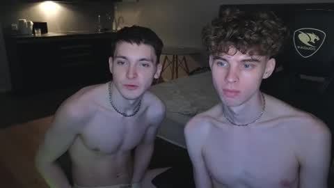 Snapshot of nicky_mart chatting on 10/14/25, 05:14 Nicki Danny online show from 10/14/25, 05:14