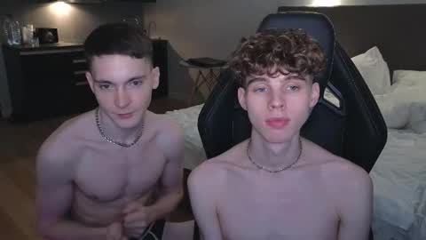 Snapshot of nicky_mart chatting on 10/22/25, 05:34 Nicki Danny online show from 10/22/25, 05:34