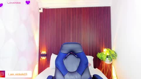 Nicky  online show from 02/05/25, 02:19