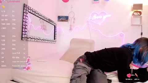 nicky_teem online show from 01/01/25, 11:51