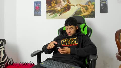 Snapshot of nicky_vance chatting on 12/18/24, 07:30 nicky online show from 12/18/24, 07:30