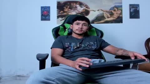 Snapshot of nicky_vance chatting on 03/04/25, 10:27 nicky online show from 03/04/25, 10:27