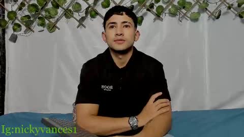 Snapshot of nicky_vance chatting on 09/13/25, 07:13 nicky online show from 09/13/25, 07:13