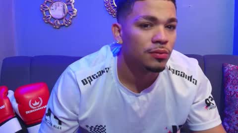 nico_blaze7 online show from 02/24/26, 12:36