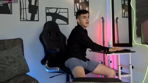 Nico online show from 03/27/26, 10:59