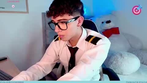 nico  online show from 03/27/26, 08:19