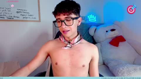 nico  online show from 04/01/26, 08:26