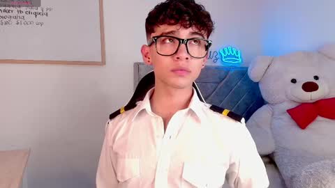 nico  online show from 04/14/26, 08:59