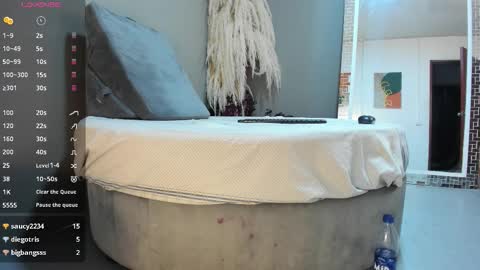 nicohillx online show from 12/15/25, 05:01