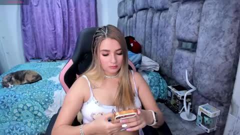 YuliEM online show from 04/21/26, 07:28