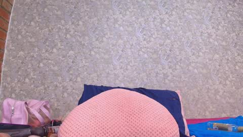 Nicol online show from 12/27/24, 10:26