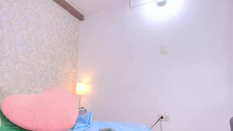 Nicol online show from 10/30/25, 07:14