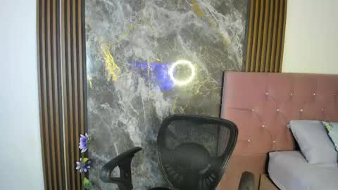 Nicol sanchez online show from 04/26/26, 12:41