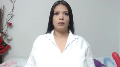 Snapshot of nicol_love0 chatting on 02/07/25, 01:15 Nicol online show from 02/07/25, 01:15