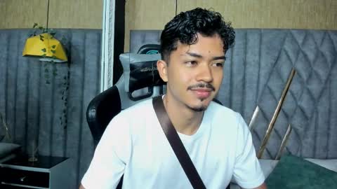 Nicolai online show from 03/19/26, 12:42