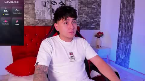 Snapshot of nicolas_james_sc chatting on 03/04/26, 02:01 nicolas_james_sc online show from 03/04/26, 02:01