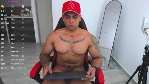 nicolas_montoya online show from 10/16/25, 10:00