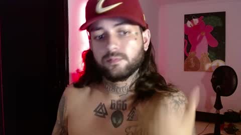 nicolas online show from 12/30/24, 02:09