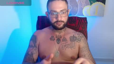 nicolas online show from 02/22/25, 06:39