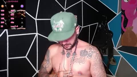 nicolas online show from 11/20/25, 12:27