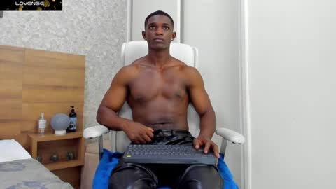 Snapshot of nicolaskan chatting on 01/17/25, 01:46 Nicolas online show from 01/17/25, 01:46