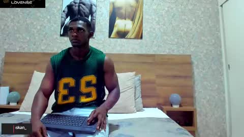 Nicolas online show from 02/26/25, 05:28