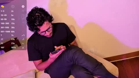 nicolasrodrii online show from 12/18/24, 10:35