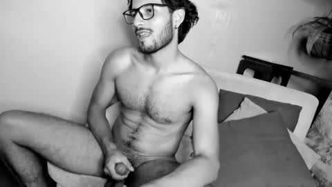 nicolasrodrii online show from 02/22/25, 12:49