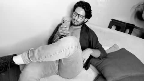 nicolasrodrii online show from 02/23/25, 01:57