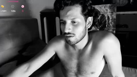 nicolasrodrii online show from 03/07/25, 04:02