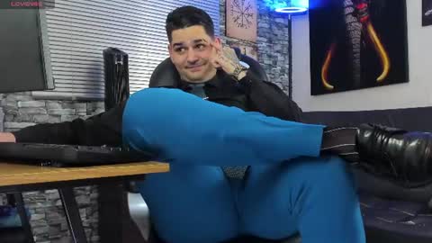 Nicolas Fellener online show from 07/11/26, 03:09