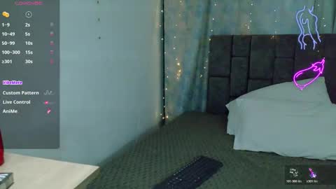 nicolastorres__ online show from 03/10/26, 08:36