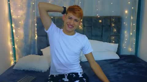 Snapshot of nicolastorres__ chatting on 04/19/26, 03:28 nicolastorres__ online show from 04/19/26, 03:28