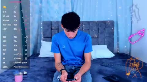 Snapshot of nicolastorres__ chatting on 06/17/26, 03:20 nicolastorres__ online show from 06/17/26, 03:20
