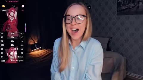 Snapshot of nicolavanderbie chatting on 10/09/25, 05:33 Nicoletta online show from 10/09/25, 05:33