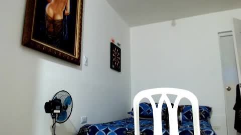 Nicolay online show from 11/12/25, 11:25