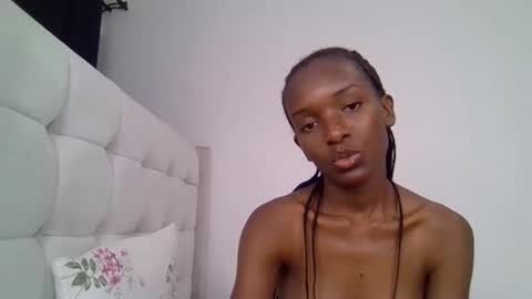 nicole161117 online show from 02/09/26, 07:51