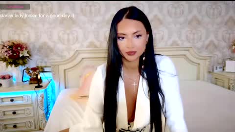 nicole online show from 04/20/26, 07:04