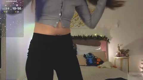 Nicole online show from 01/16/26, 09:19