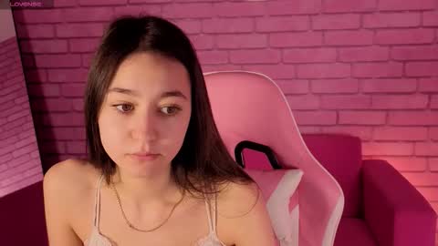 Snapshot of nicole_brownie chatting on 02/05/26, 02:38 Nicole online show from 02/05/26, 02:38