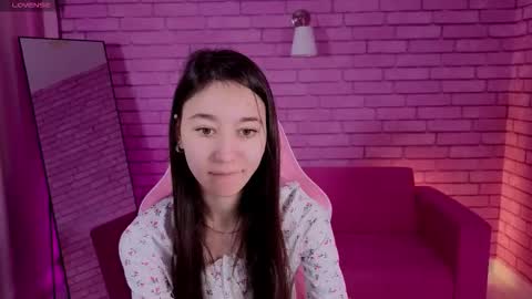 Snapshot of nicole_brownie chatting on 02/19/26, 02:07 Nicole online show from 02/19/26, 02:07