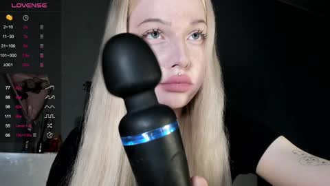 Mary online show from 12/24/24, 09:06