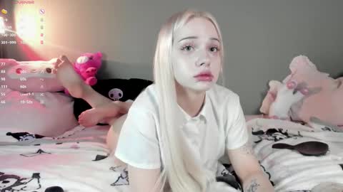 Mary online show from 11/15/25, 11:54