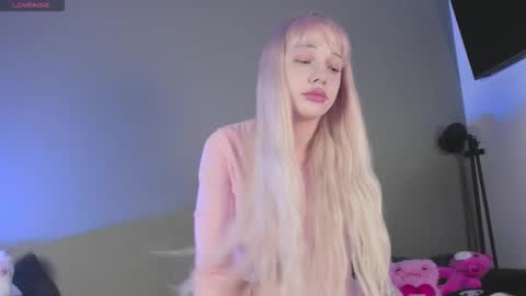 Mary online show from 02/18/26, 09:33